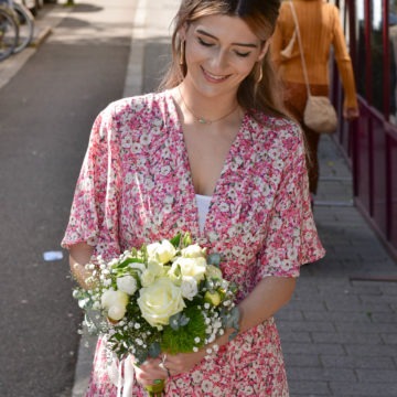 Bouquet de marié blanc