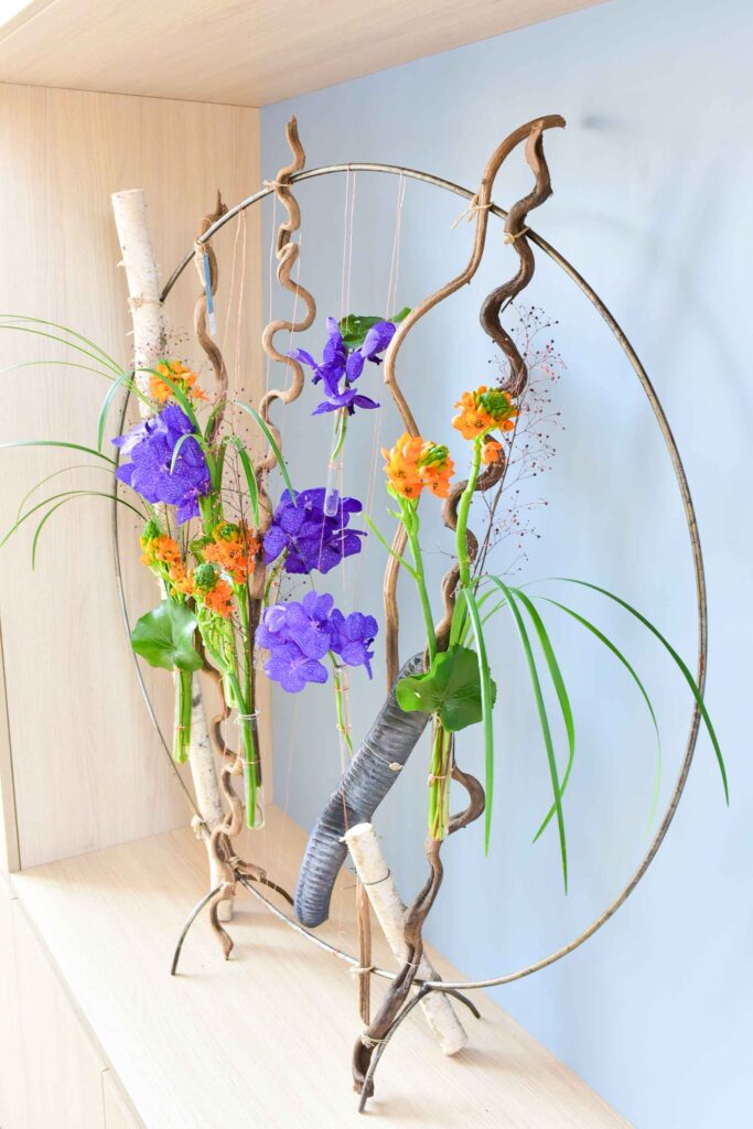 Composition d'Orchidée très stylisée -2